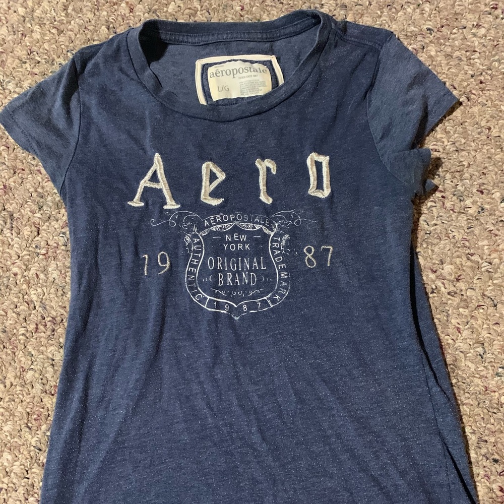 Areo simple tee